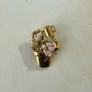 3/$10   1928 Flower Pot Brooch